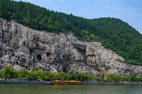  ¡Descubre la magia ancestral de las Cuevas de Longmen en Lishui!